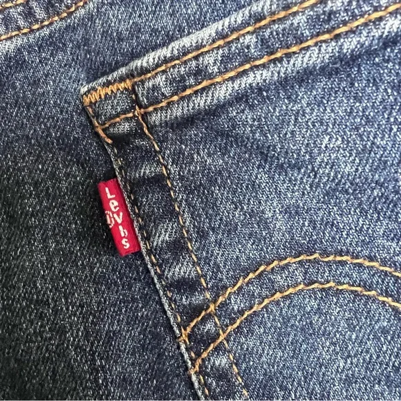 Levi’s Wedgie Straight Fit Stretch Jeans Size 26x28 - Picture 6 of 11